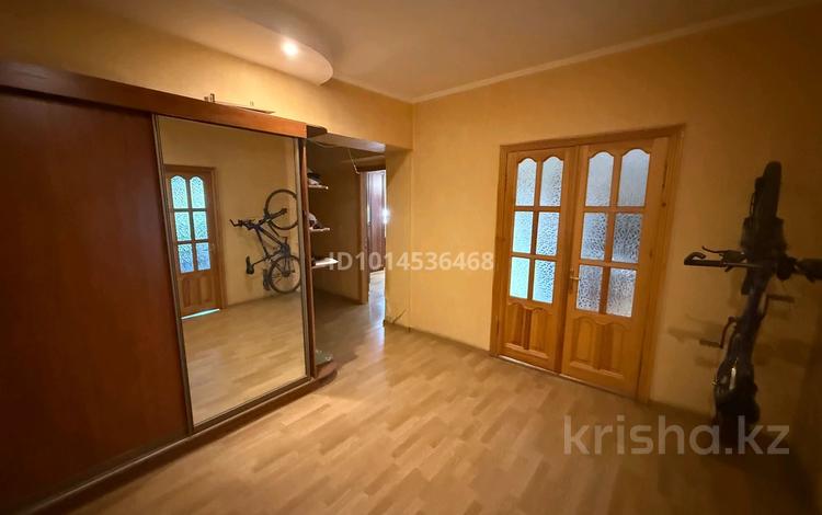 4-бөлмелі пәтер · 118 м² · 8/9 қабат, шевченко 190 — угол Айманова, бағасы: 125 млн ₸ в Алматы, Алмалинский р-н — фото 16
