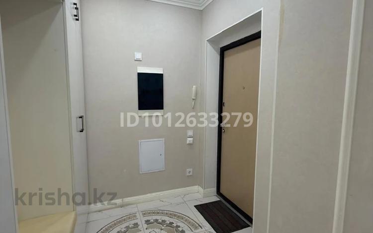 3-бөлмелі пәтер · 70 м² · 19/22 қабат, Роза Багланова6/1-Толе Би 6/1 — Жк Sezym Qala, бағасы: 49 млн ₸ в Астане, Нура р-н — фото 2