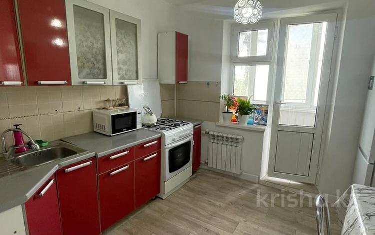 2-бөлмелі пәтер · 57 м² · 5/5 қабат, 11 мкр, бағасы: 17.5 млн ₸ в Актобе — фото 2