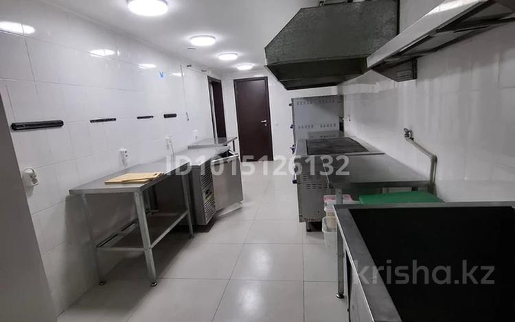 Свободное назначение · 60 м² за 350 000 ₸ в Астане, Есильский р-н — фото 3