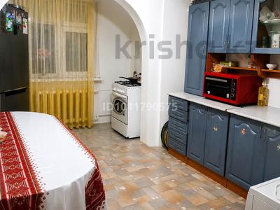 3-комнатная квартира · 74.2 м² · 4/5 этаж, Авангард 4 мкр 18 за 25 млн ₸ в Атырау, мкр Авангард-4