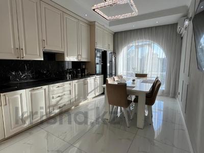 3-комнатная квартира · 105 м² · 3/18 этаж, Навои 208 — Навои за 94.5 млн 〒 в Алматы, Бостандыкский р-н