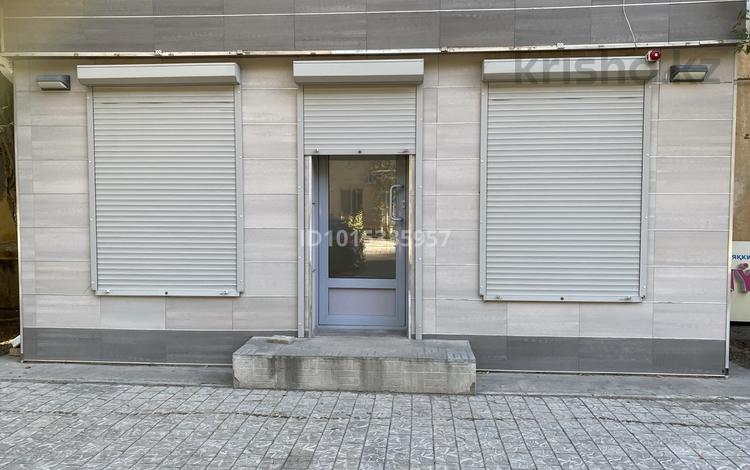 Кеңселер · 60 м², бағасы: 250 000 ₸ в Атырау, мкр Центральный — фото 2