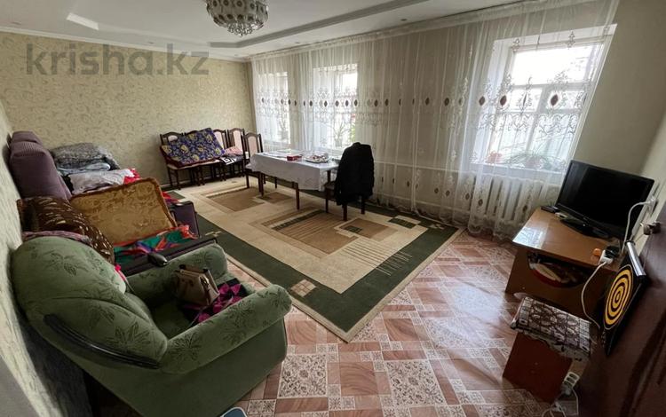 Отдельный дом • 3 комнаты • 80 м² • 8 сот., Абылай Хана 161 за 21 млн 〒 в Талдыкоргане — фото 9