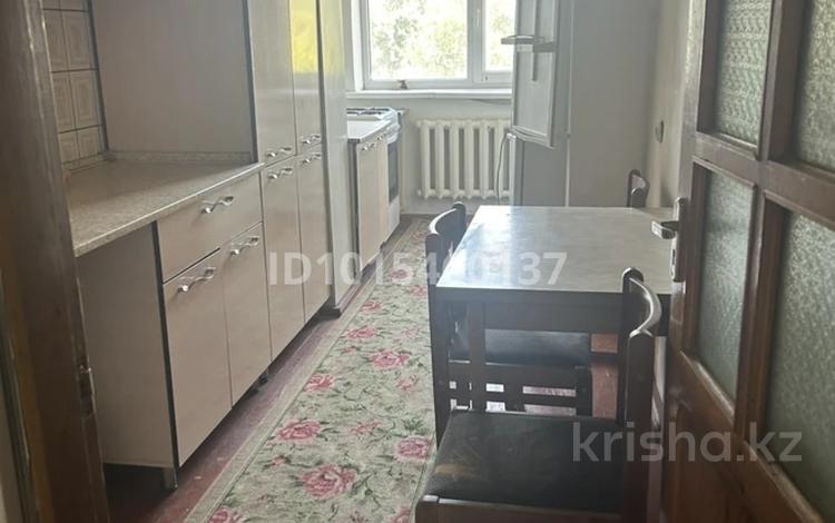 3-комнатная квартира · 70 м², Джангильдина 8а за 180 000 ₸ в Шымкенте, Аль-Фарабийский р-н — фото 2