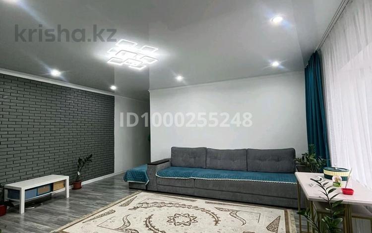 3-бөлмелі пәтер · 82 м² · 2/5 қабат, Коктем 8б — Васильковка, бағасы: 32 млн ₸ в Кокшетау — фото 2