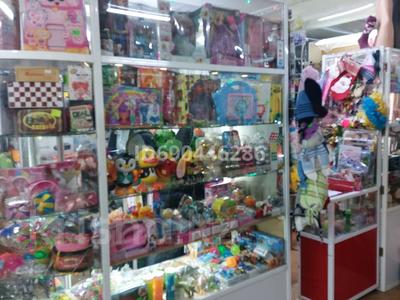 Бутик по продаже игрушек и детской одежды., 8 м² за 2.3 млн 〒 в Павлодаре