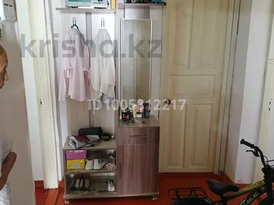 3-комнатная квартира · 64.6 м² · 2/2 этаж, Амангелді 27 за ~ 8 млн 〒 в Жетысае