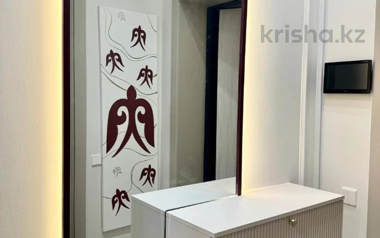 3-комнатная квартира · 66 м² · 6/9 этаж, Шамши Калдаяков — ТОП ЛОКАЦИЯ! за 61.5 млн ₸ в Астане, Сарайшык р-н — фото 9