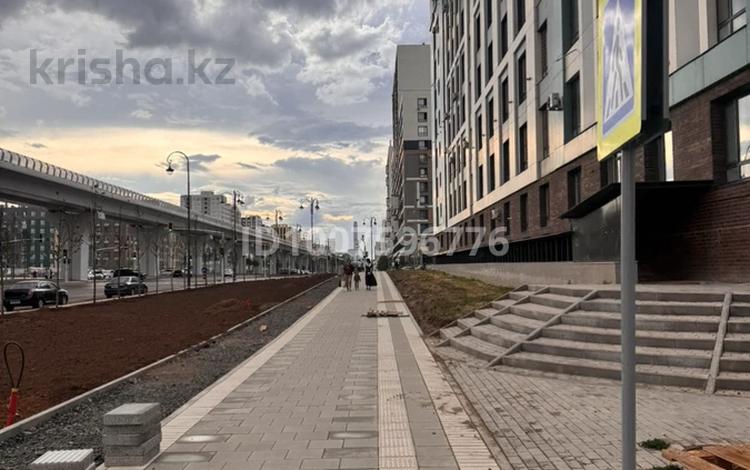 Свободное назначение, офисы, магазины и бутики, склады, общепит, салоны красоты, медцентры и аптеки, образование, развлечения · 67 м² за 33.7 млн ₸ в Астане — фото 48