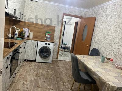 2-комнатная квартира · 54 м² · 3/5 этаж, Байконурова 46/1 — улица Абая за 13.5 млн ₸ в Жезказгане