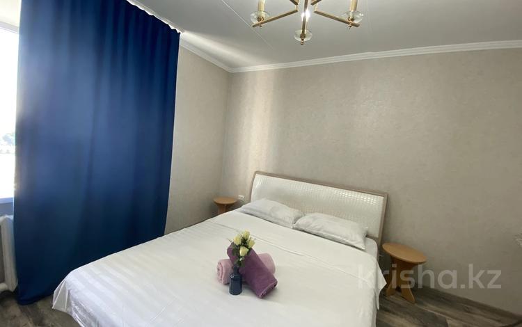 2-комнатная квартира · 60 м² · 12/14 этаж, Набережная Славского 12 за 20 000 〒 в Усть-Каменогорске — фото 55