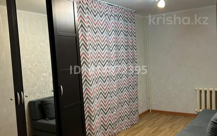 2-комнатная квартира · 57 м² · 1/4 этаж, мкр №6 за 250 000 ₸ в Алматы, Ауэзовский р-н — фото 2