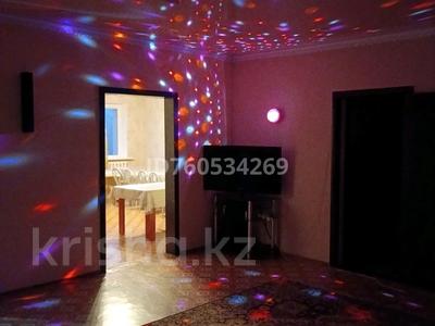 Отдельный дом · 4 комнаты · 220 м², Энергетика 33 — Народный базар за 65 000 〒 в Экибастузе