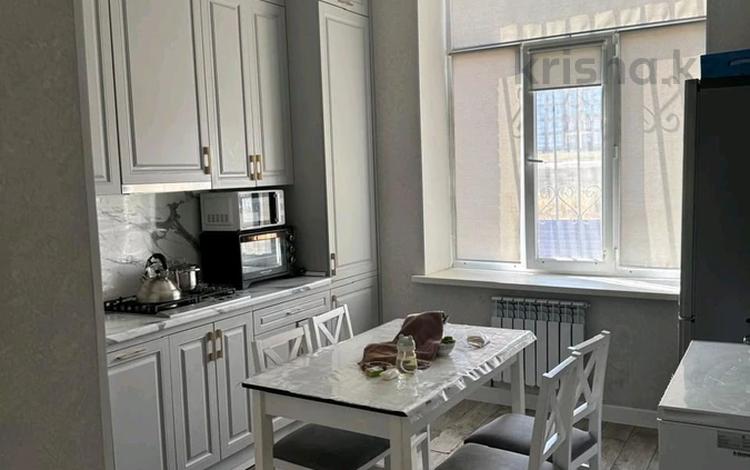 3-комнатная квартира · 87 м² · 1/5 этаж, мкр. Алтын орда за 31 млн ₸ в Актобе — фото 2
