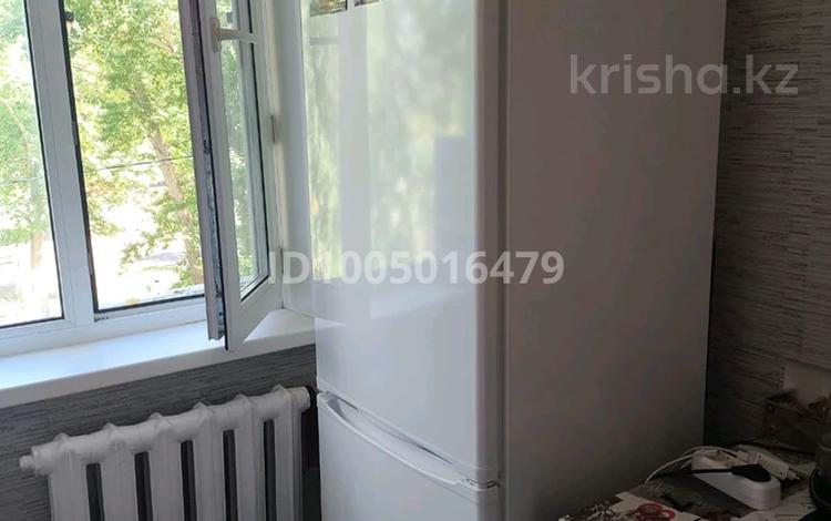 1-бөлмелі пәтер · 31 м² · 3/5 қабат, мкр Юго-Восток — республика, бағасы: 15 млн ₸ в Караганде, Казыбек би р-н — фото 2