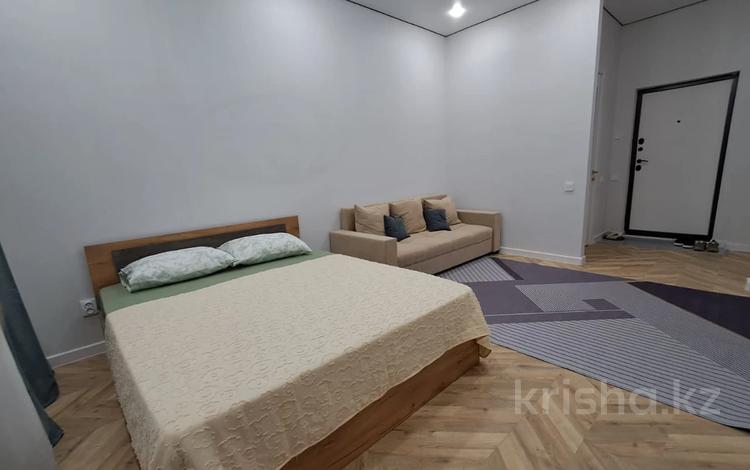 1-комнатная квартира · 40 м² · 11/12 этаж, Жубан Молдагалиев 3 за 14 000 ₸ в Астане, Нура р-н — фото 2