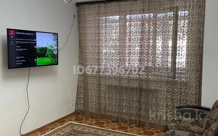 2-комнатная квартира · 80 м² · 1/5 этаж, Авангард 3 мкр — Авангард за 10 000 ₸ в Атырау — фото 2