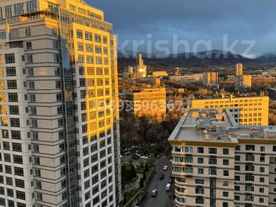 4-бөлмелі пәтер, 140 м², 18/21 қабат ай сайын, Сатпаева 30/2 — Шагабуддинова, бағасы: 650 000 〒 в Алматы, Бостандыкский р-н