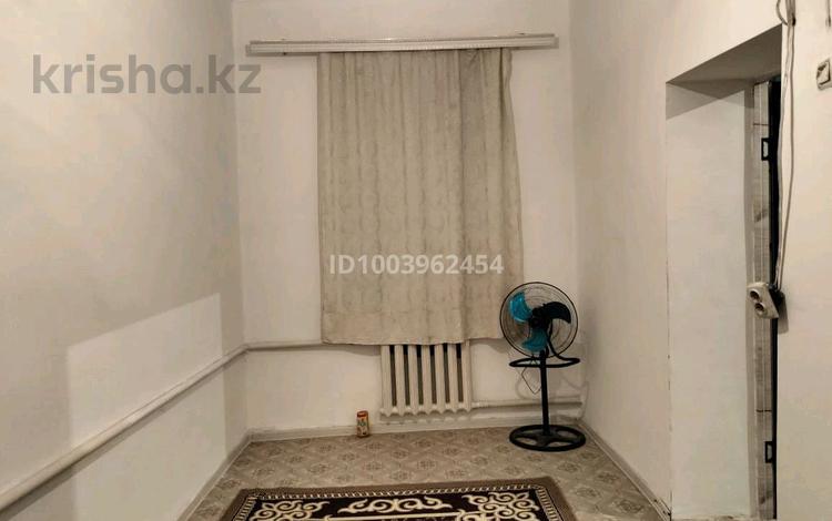 2-бөлмелі пәтер · 59.5 м² · 1/1 қабат, Майлина 31/6 — Жамбыл, бағасы: 13 млн ₸ в Жибек Жолы — фото 2
