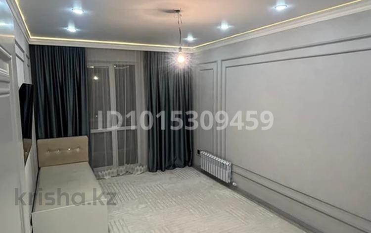 1-комнатная квартира · 49 м² · 8/12 этаж, Бейбарыс Султан 25а за 26 млн ₸ в Астане, Сарыарка р-н — фото 2