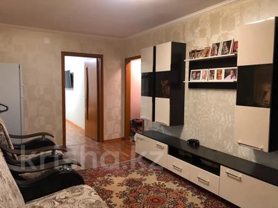 2-комнатная квартира · 44 м² · 3/5 этаж, Майкудук, 17й микрорайон за 12.8 млн ₸ в Караганде, Алихана Бокейханова р-н