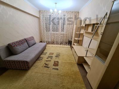1-комнатная квартира, 30 м², 2/5 этаж помесячно, Нурмакова 51 за 250 000 〒 в Алматы, Алмалинский р-н