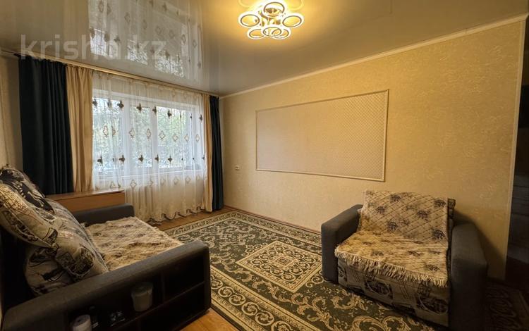 3-комнатная квартира · 57 м² · 1/5 этаж, 410 квартал 4 за 19 млн ₸ в Семее — фото 10
