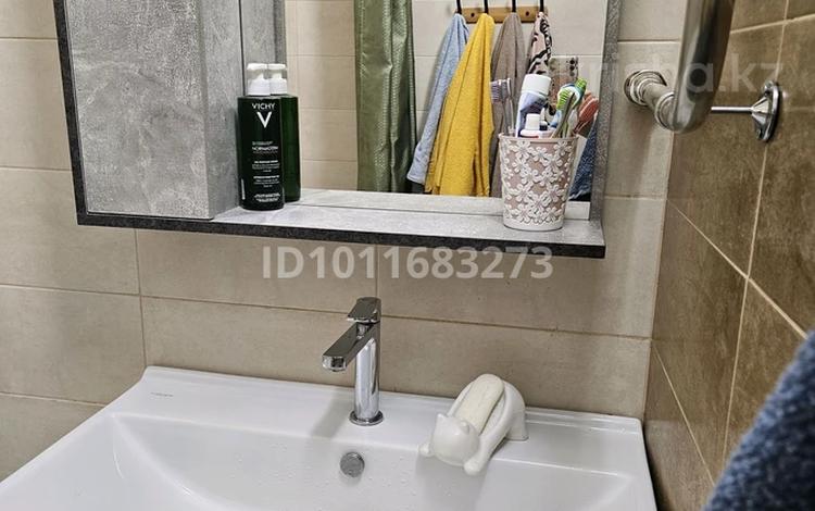 3-комнатная квартира · 85 м² · 4/9 этаж, мкр 11 13а за 400 000 ₸ в Актобе — фото 2