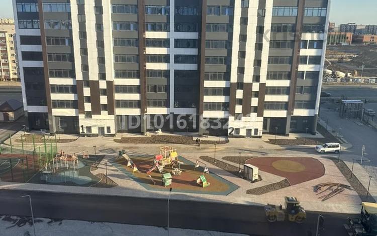 3-комнатная квартира · 85 м² · 8 этаж, мкр. Алтын орда 200а за 42 млн ₸ в Актобе — фото 2
