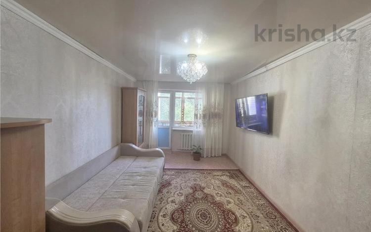 3-бөлмелі пәтер · 62.1 м² · 5/5 қабат, 14-шағынаудан, бағасы: 10.5 млн ₸ в Караганде, Алихана Бокейханова р-н — фото 2