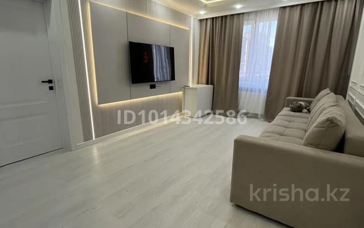 3-комнатная квартира · 85 м² · 3/9 этаж, Хусейн Бен Талал 41/1 за 500 000 ₸ в Астане, Есильский р-н — фото 2
