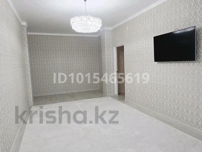 3-бөлмелі пәтер · 97 м² · 3/8 қабат, Нұрсая ш/а., Абулхаир хана, бағасы: 500 000 ₸ в Атырау, мкр Нурсая