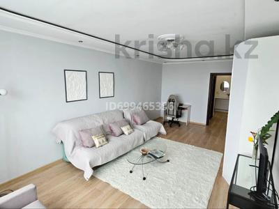 2-комнатная квартира · 72 м² · 11/18 этаж, Брусиловского — Ниже Абая за ~ 48.9 млн 〒 в Алматы, Алмалинский р-н