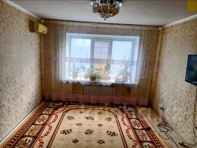 2-бөлмелі пәтер · 50.6 м² · 3/5 қабат, Ломоносова 4 — Магазин, бағасы: 13.5 млн ₸ в Актобе, мкр. Курмыш