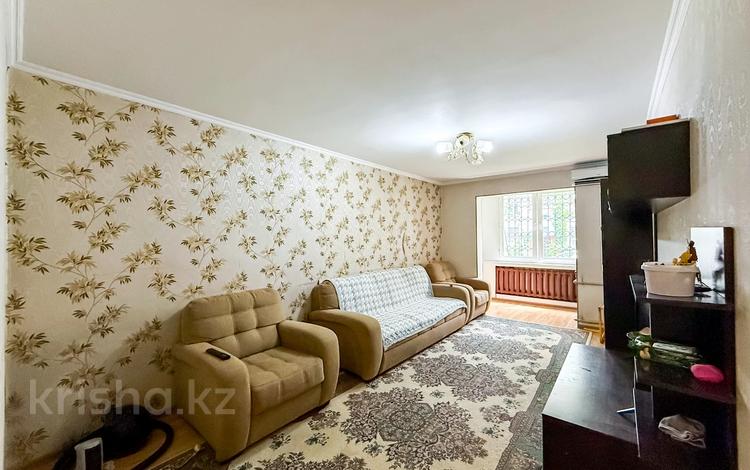 3-комнатная квартира · 70 м² · 1/5 этаж, мкр Айнабулак-4 за 48 млн ₸ в Алматы, Жетысуский р-н — фото 2