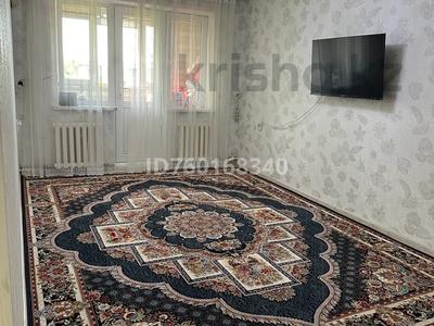 Пәтерлер в Шымкенте: 3-бөлмелі пәтер · 59 м² · 5/5 қабат, 8-й микрорайон, 8-й микрорайон 33 — Мангельдина 33, бағасы: 24 млн 〒 3-бөлмелі пәтер · 59 м² · 5/5 қабат, 8-й микрорайон, 8-й микрорайон 33 — Мангельдина 33, бағасы: 24 млн 〒 в Шымкенте, Туран р-н