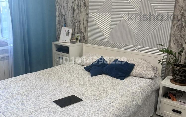 2-комнатная квартира · 50 м² · 10/10 этаж, мкр 12 45 за 17 млн ₸ в Актобе — фото 2