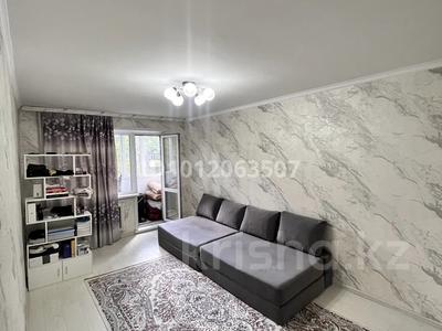 1-комнатная квартира · 30.7 м² · 2/5 этаж, Майкудук, 17й микрорайон 49 за 9.3 млн ₸ в Караганде, Алихана Бокейханова р-н