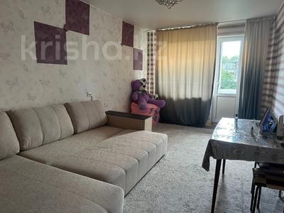 2-комнатная квартира · 59 м² · 4/5 этаж, Назарбаева 63 к1 за 17 млн 〒 в Усть-Каменогорске