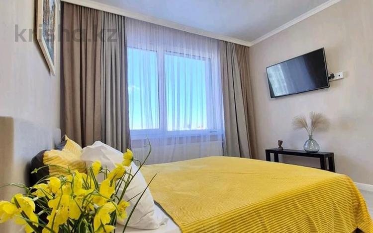 1-комнатная квартира · 45 м² · 3/13 этаж, Абикен Бектуров 7 за 15 000 ₸ в Астане, Есильский р-н — фото 2