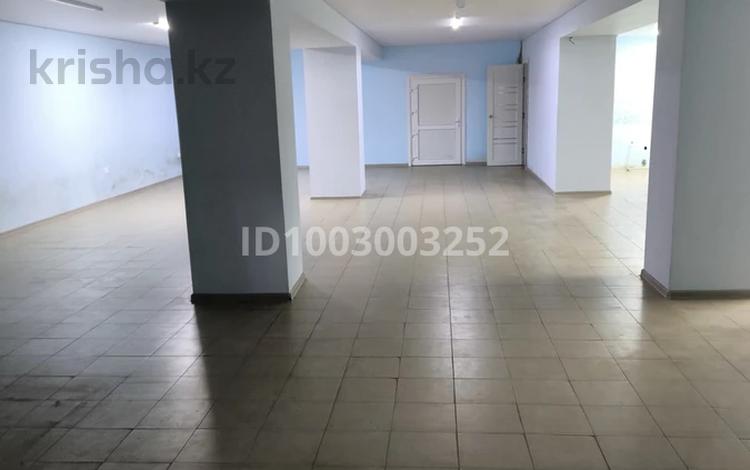 Магазины и бутики, склады, общепит · 150 м² за 300 000 ₸ в Затобольске (Тобыле) — фото 2