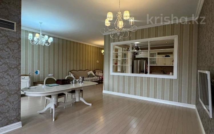 4-комнатная квартира · 167 м² · 4/6 этаж · помесячно, Назарбаева 301 за 800 000 〒 в Алматы, Медеуский р-н — фото 3