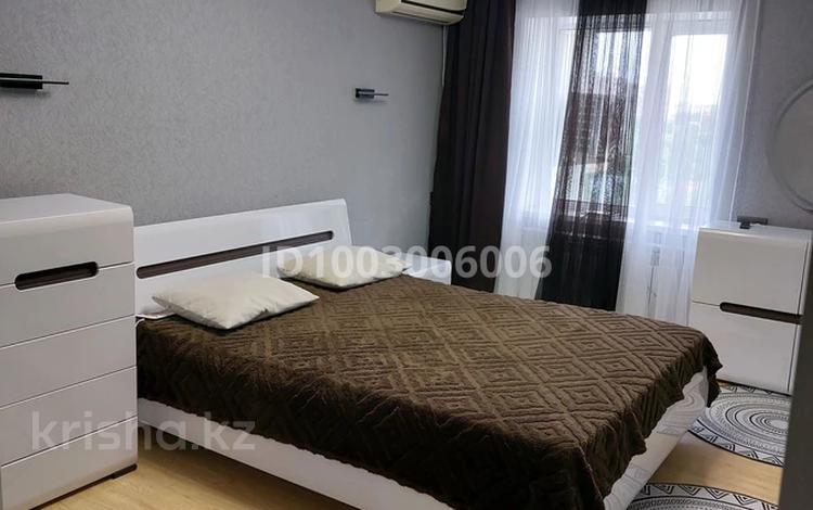 3-комнатная квартира · 70 м² · 6/6 этаж, мкр 8 269 — Бр Жубановых за 24 млн ₸ в Актобе — фото 2