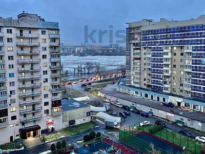 3-комнатная квартира, 120 м², 10/13 этаж, Толе би 273а — 3 Бөлмелі тұрғын үй за 42.5 млн 〒 в Алматы
