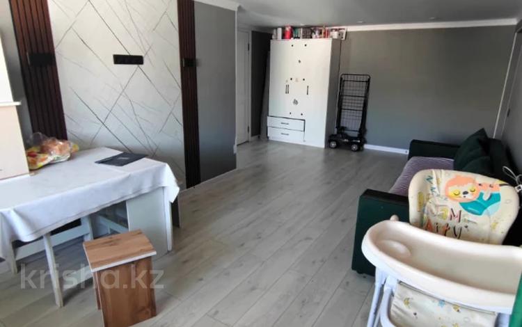 2-бөлмелі пәтер · 40 м² · 8/8 қабат, мкр Уркер, Айтеки би, бағасы: 19 млн ₸ в Астане, Нура р-н — фото 15