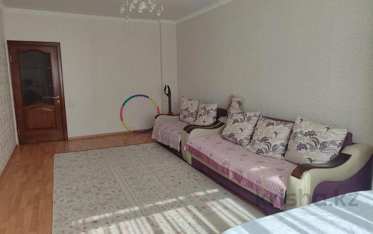 3-комнатная квартира · 90 м² · 6/9 этаж, Женис 51/3 за 37.5 млн ₸ в Астане, Сарыарка р-н — фото 9