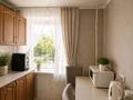 1-комнатная квартира · 28.7 м² · 2/5 этаж, Пришахтинск, Пришахтинск, 22й микрорайон за 10 млн ₸ в Караганде, Алихана Бокейханова р-н — фото 3