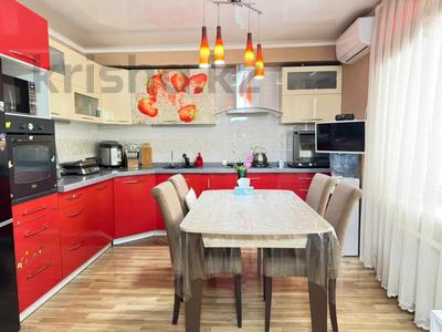 4-комнатная квартира · 151 м² · 3/3 этаж, Таутаган — Жандосова за 76.5 млн ₸ в Алматы