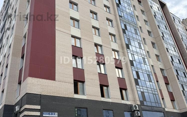 4-бөлмелі пәтер · 155.8 м² · 8/9 қабат, Кенесары стр. 6, бағасы: 80 млн ₸ в Астане, Сарыарка р-н — фото 2